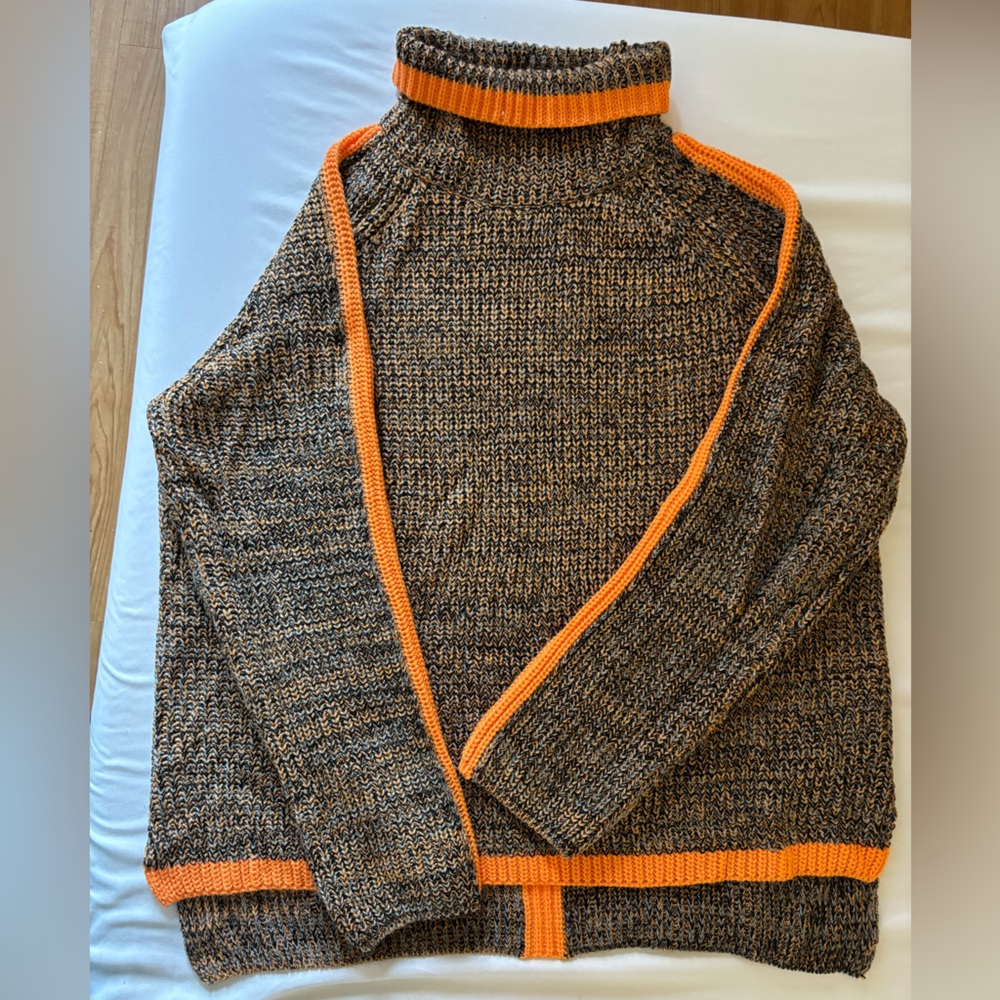 Never worn cotton blend turtleneck multicolored sweater.sz L. NWOT - Picture 6 of 10